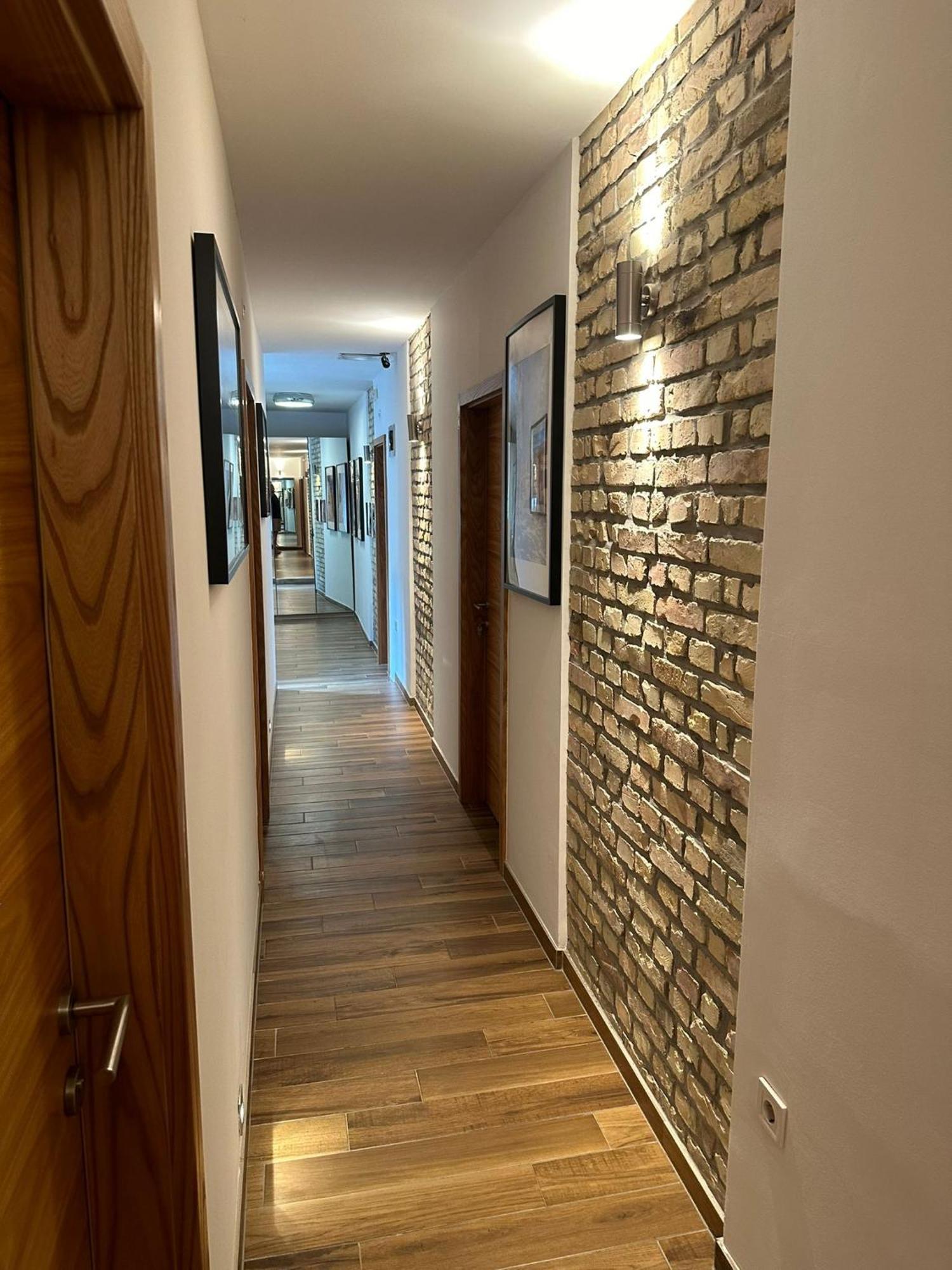 Apartment In The Heart Of Пула Экстерьер фото